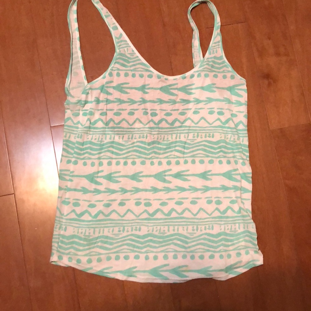 Low back tank